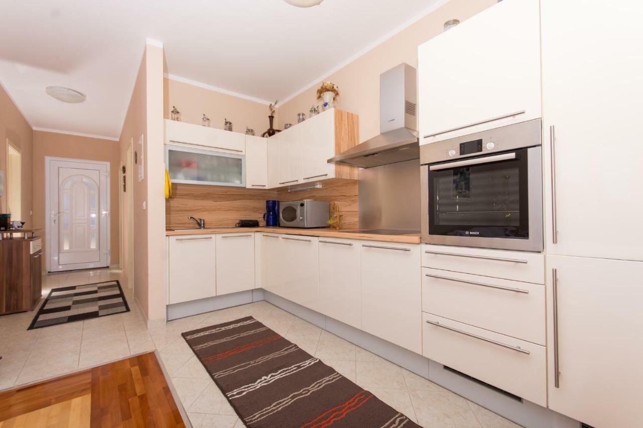 Luxury Apartment L&A Trogir Ngoại thất bức ảnh